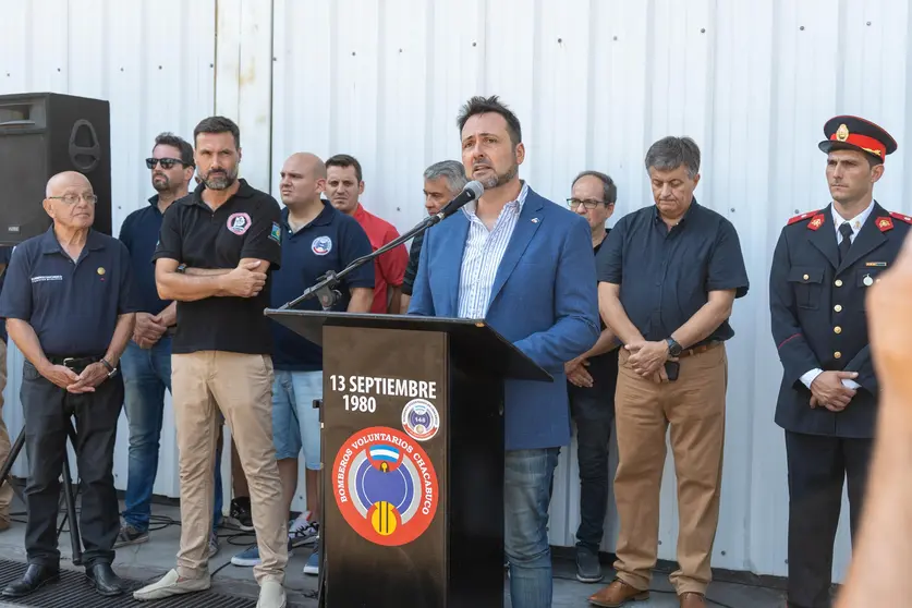 Bomberos Voluntarios (2)