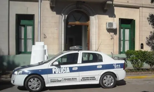 Policia