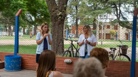 charla colonia (3)