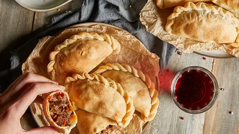 655_x_475-_web_naturaempanadas_de_roastbeef_desmenuzado