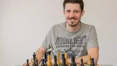 ajedrez diego flores