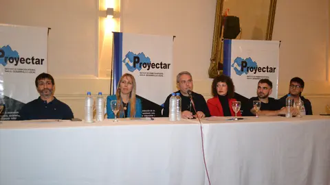 Gollía Proyectar Cierre 000