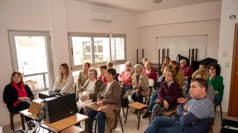 charla (1)