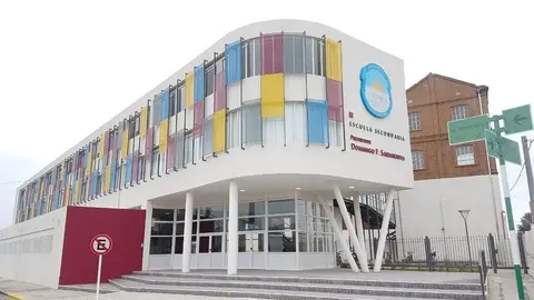 ESCUELA-SARMIENTO-UNNOBA-1-c29f05